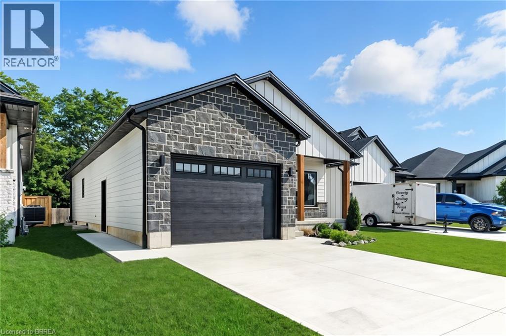 Photo 7 of 7 Macneil Court, Port Burwell ON
