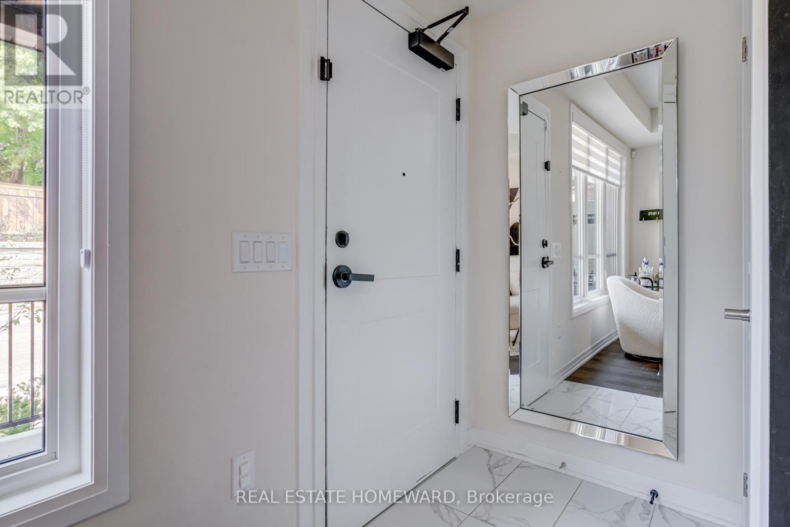 Photo 29 of 12 40 Baynes Way, Bradford West Gwillimbury ON