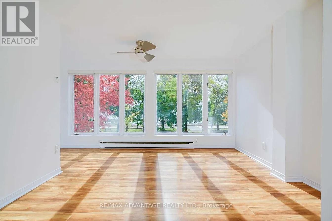 Photo 23 of 108 Hubbard Boulevard, Toronto ON