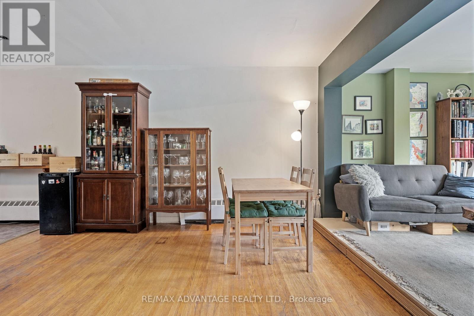 Photo 24 of 106 Hubbard Boulevard, Toronto ON