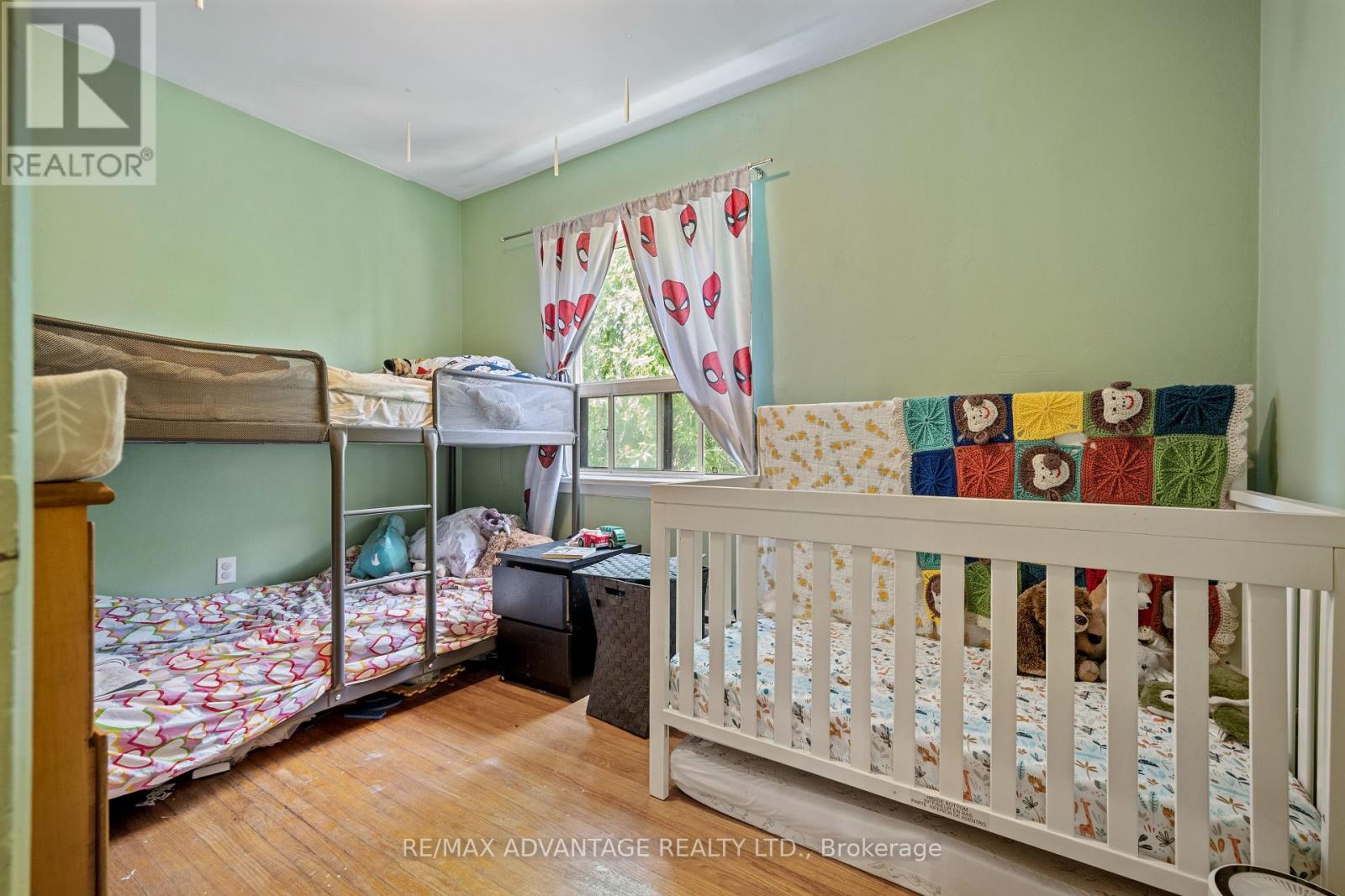 Photo 14 of 106 Hubbard Boulevard, Toronto ON