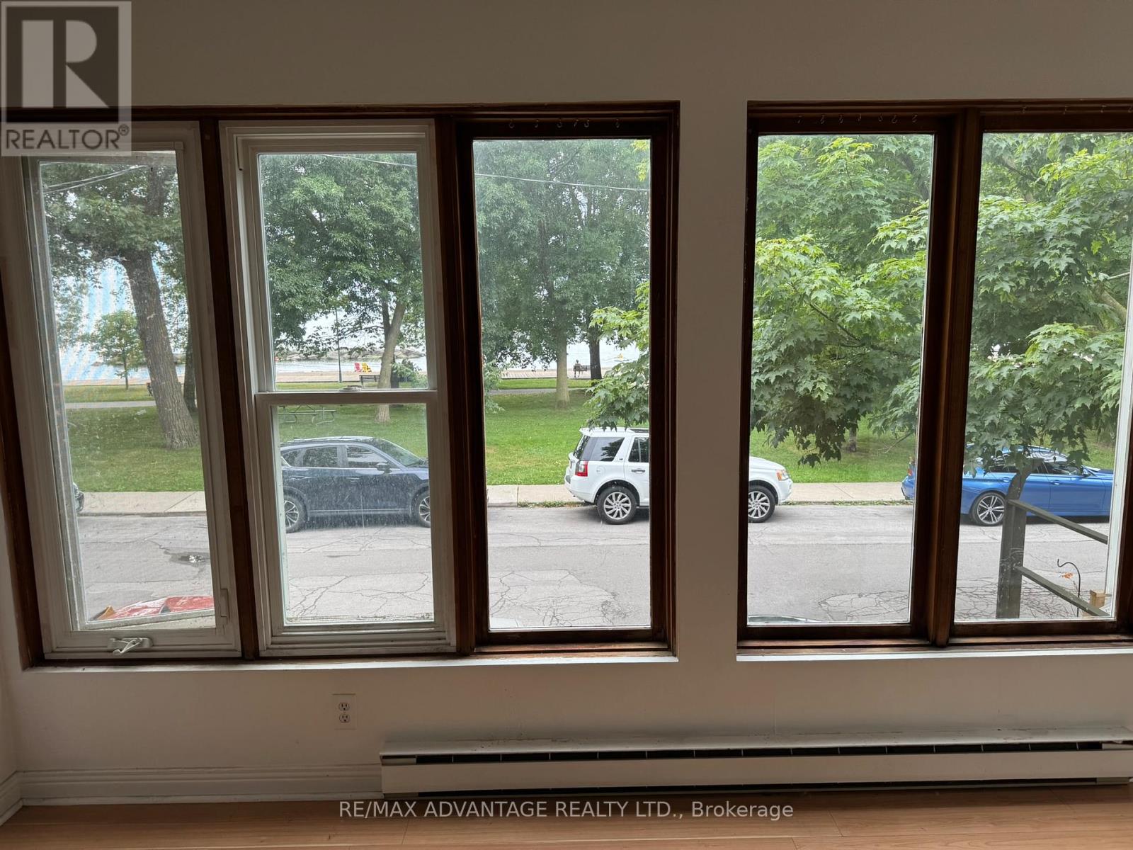 Photo 17 of 106 Hubbard Boulevard, Toronto ON