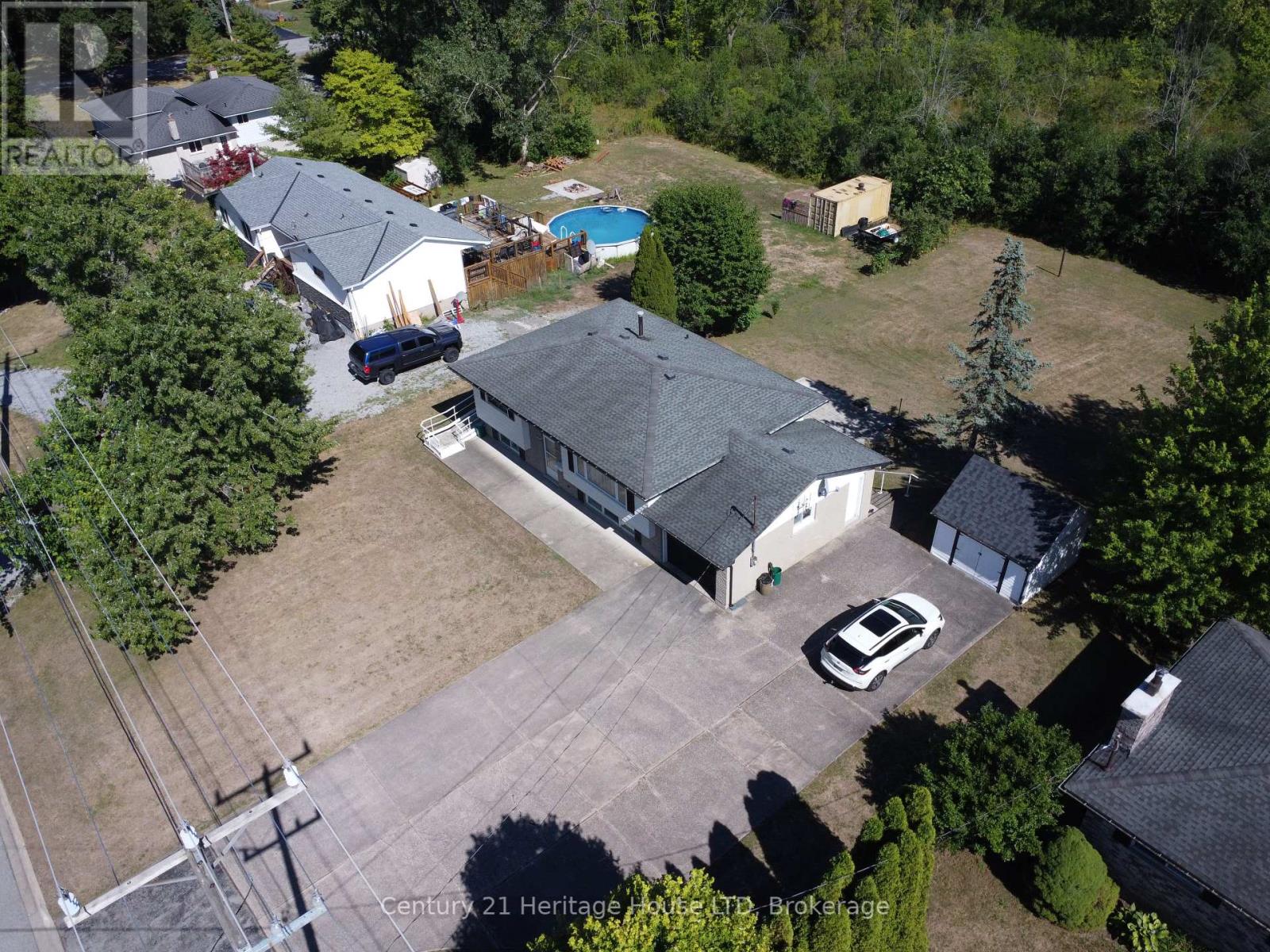 Photo 6 of 310 Albany Street, Fort Erie ON