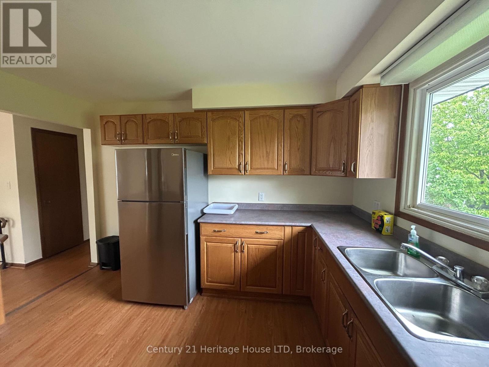 Photo 27 of 310 Albany Street, Fort Erie ON