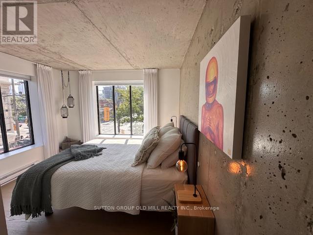 Photo 14 of 211 456 College Street, Toronto ON
