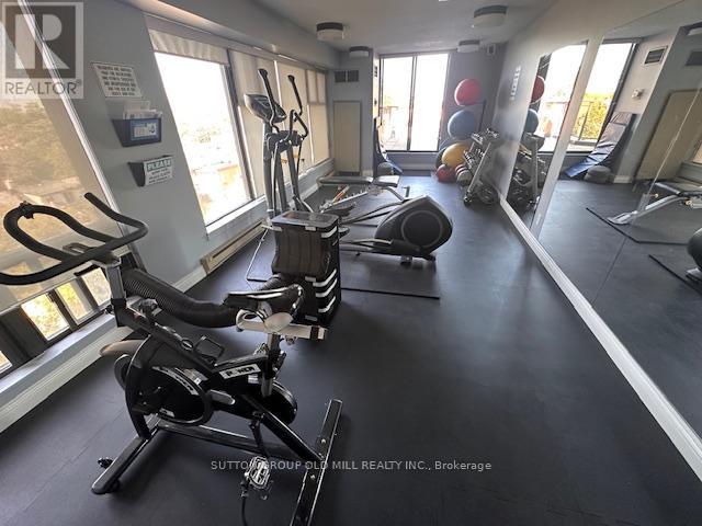 Photo 31 of 211 456 College Street, Toronto ON