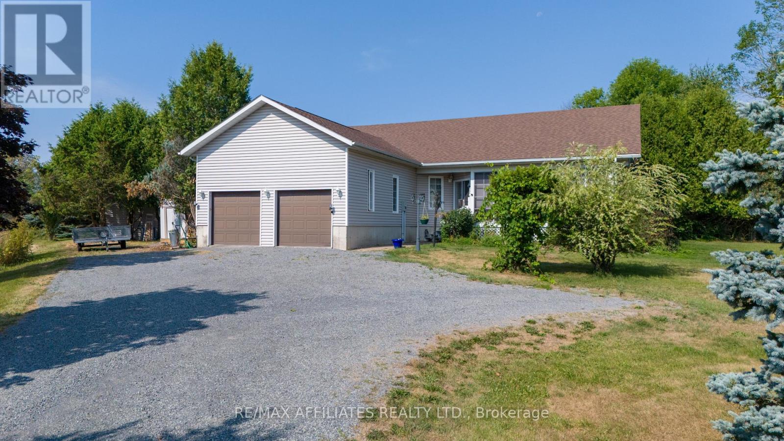Photo 24 of 9727 Highway 42 Highway, Rideau Lakes ON