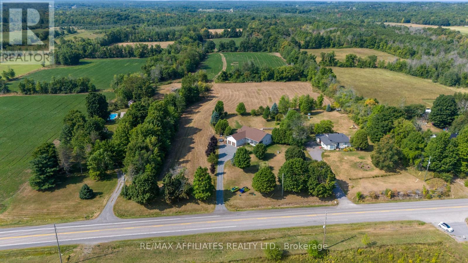 Photo 17 of 9727 Highway 42 Highway, Rideau Lakes ON