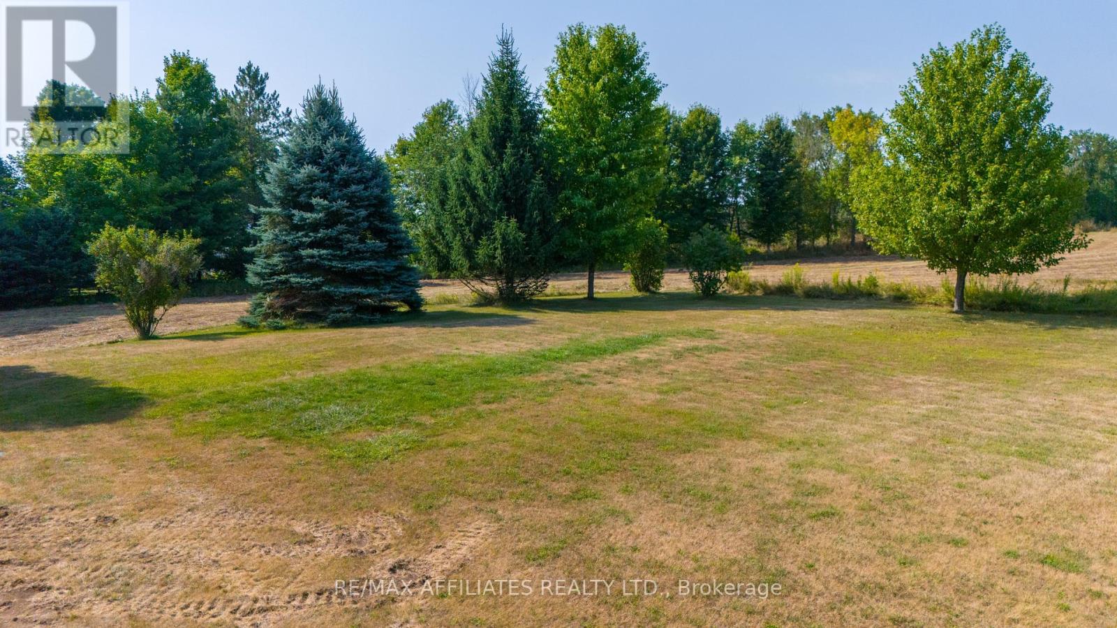 Photo 8 of 9727 Highway 42 Highway, Rideau Lakes ON