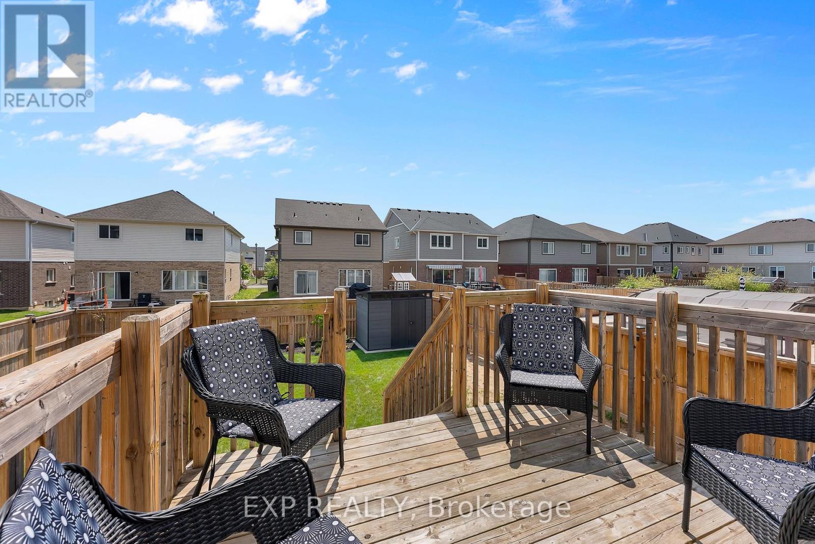 Photo 37 of 10 Riley Avenue, Pelham ON