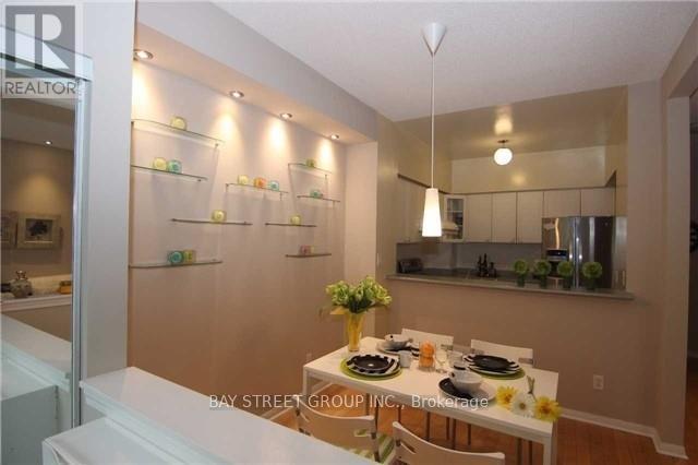 Photo 2 of 2 2 Cox Boulevard, Markham ON