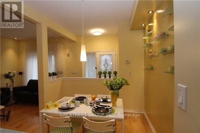 Photo 6 of 2 2 Cox Boulevard, Markham ON