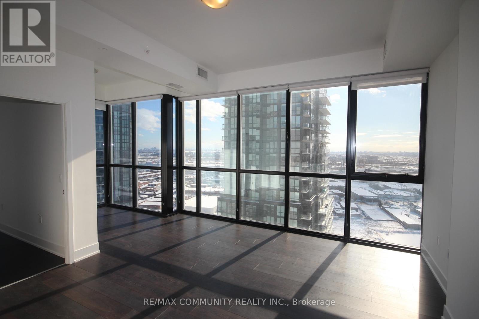 Photo 17 of 3002 2916 Highway 7, Vaughan ON