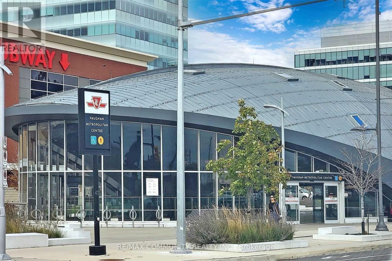 Photo 26 of 3002 2916 Highway 7, Vaughan ON