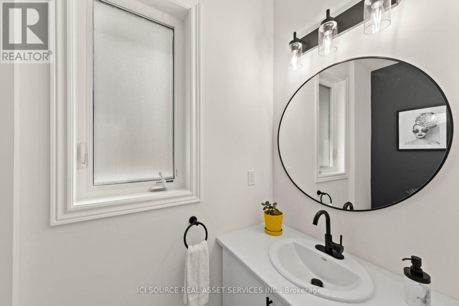 Photo 6 of 56 Bannister Road, Barrie ON