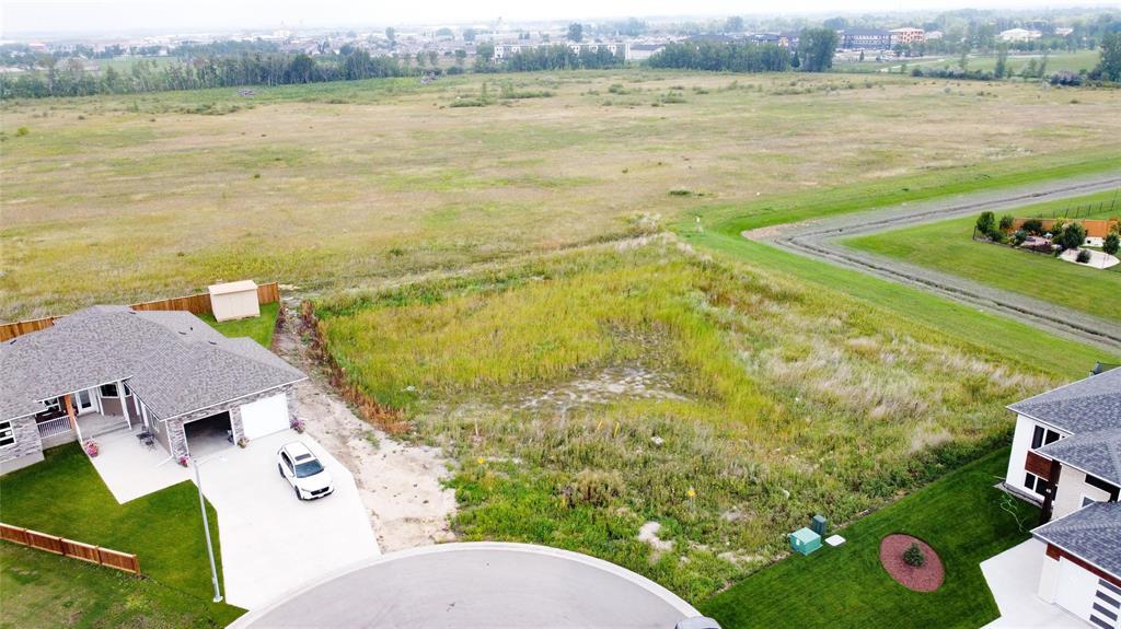 Photo 2 of 53 Caribou Bay, Steinbach MB