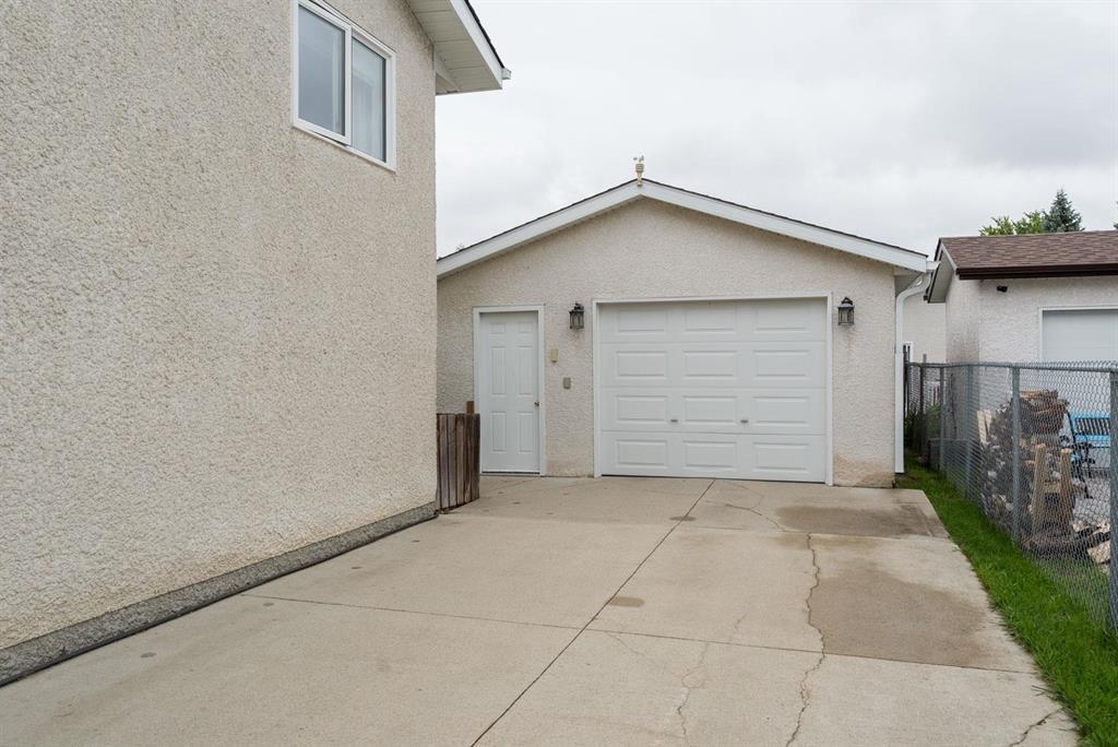 Photo 24 of 184 Cambie Road, Winnipeg MB