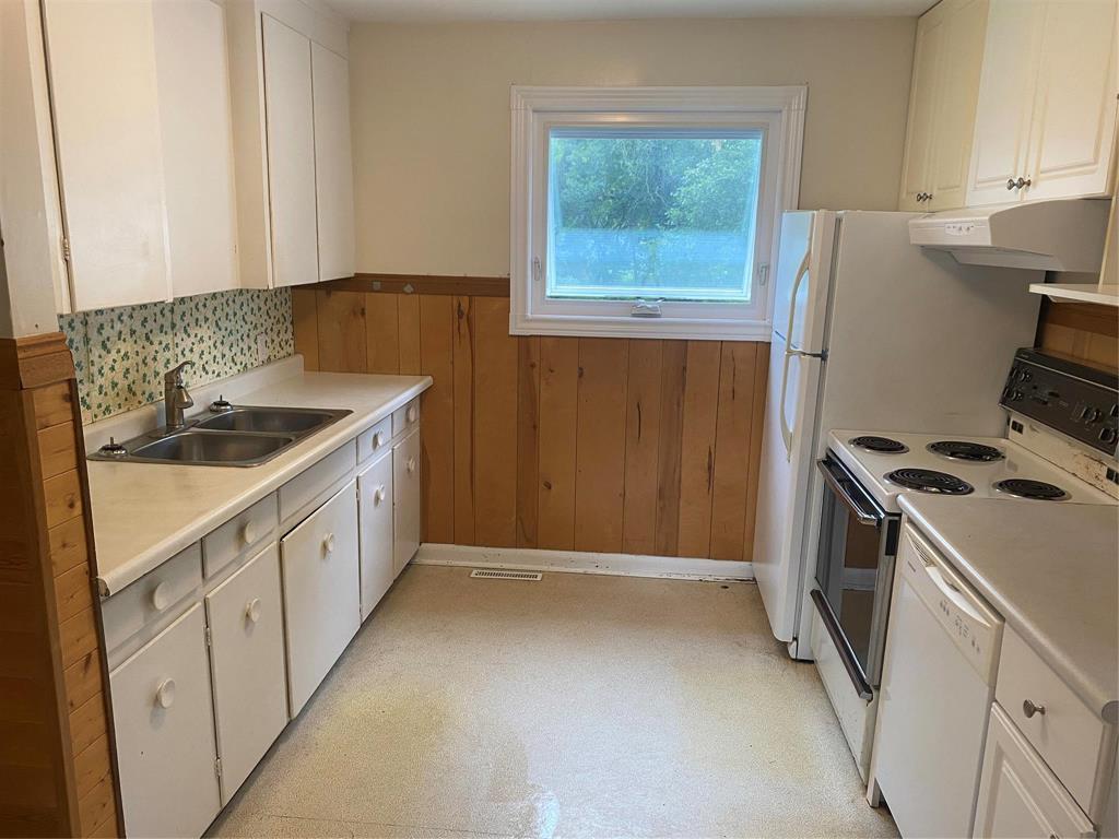 Photo 13 of 111 Worthington Avenue, Winnipeg MB