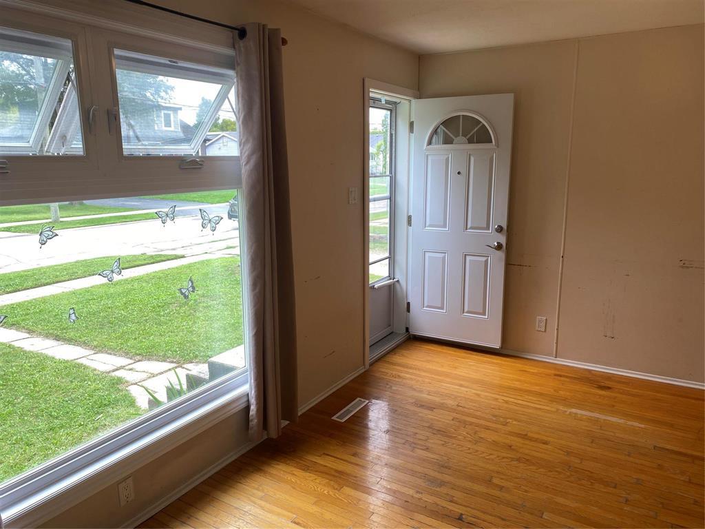 Photo 14 of 111 Worthington Avenue, Winnipeg MB
