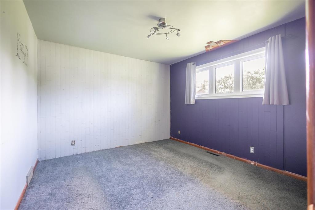 Photo 16 of 901 Colville Road, East Selkirk MB