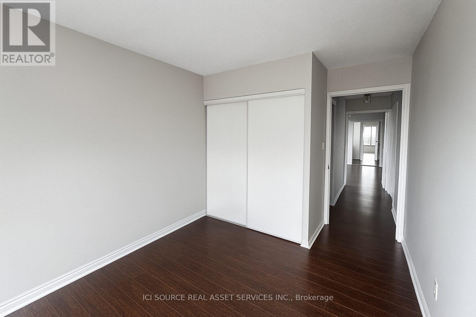 Photo 20 of 1211 135 Hillcrest Avenue, Mississauga ON