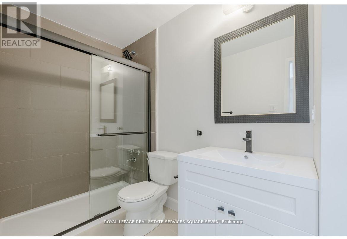 Photo 20 of 65 1096 Jalna Boulevard, London South ON
