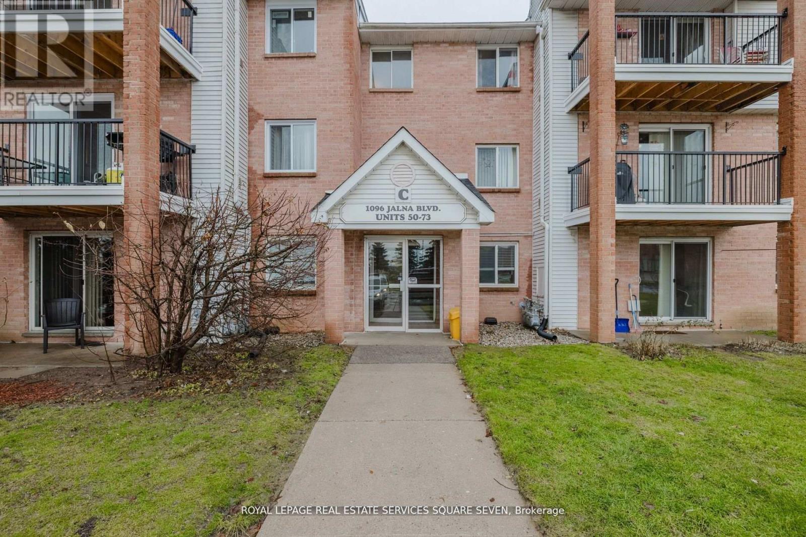 Photo 3 of 65 1096 Jalna Boulevard, London South ON