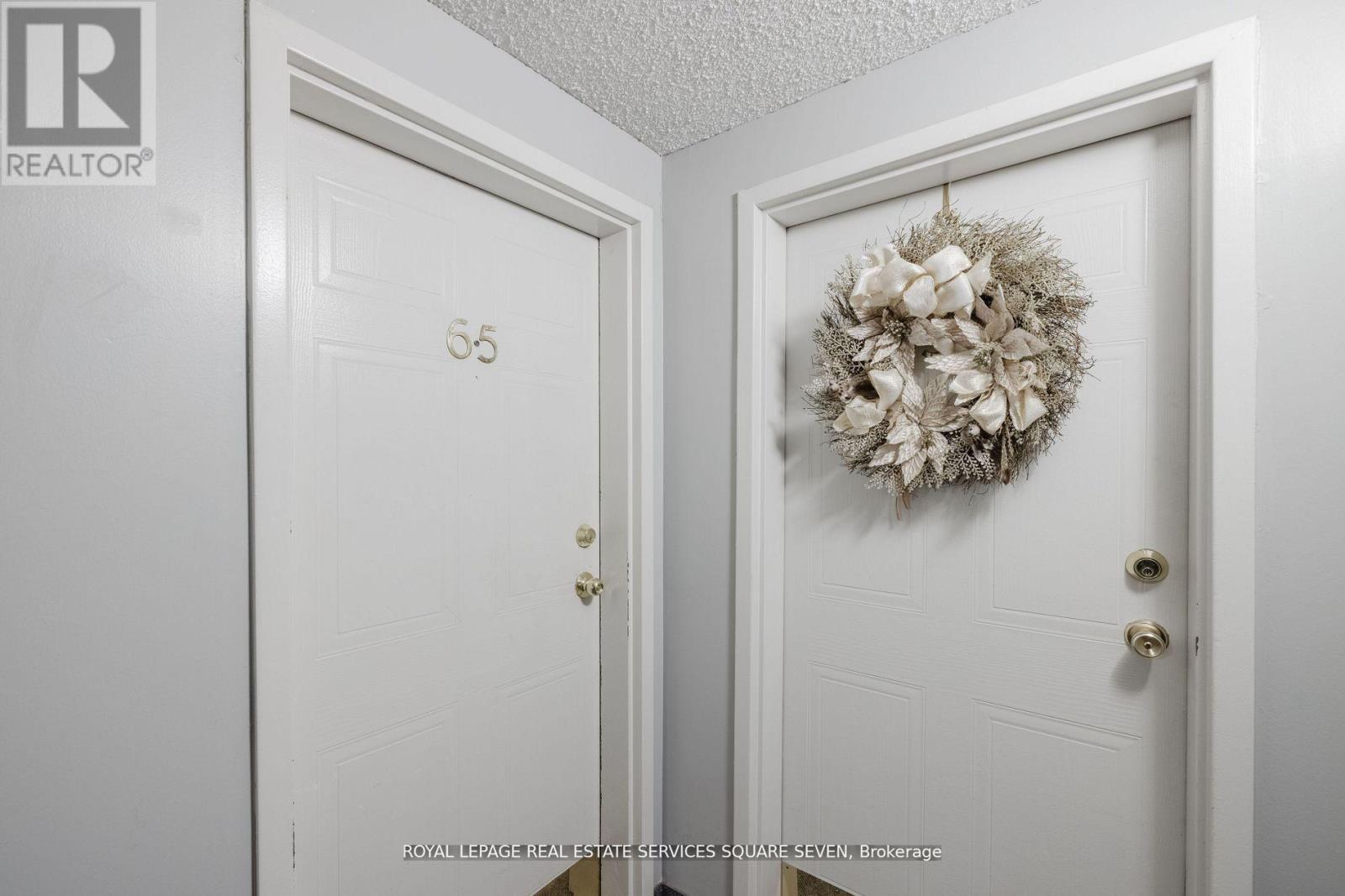 Photo 4 of 65 1096 Jalna Boulevard, London South ON