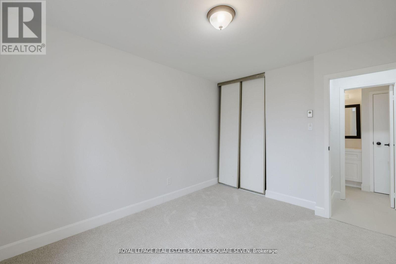 Photo 7 of 65 1096 Jalna Boulevard, London South ON