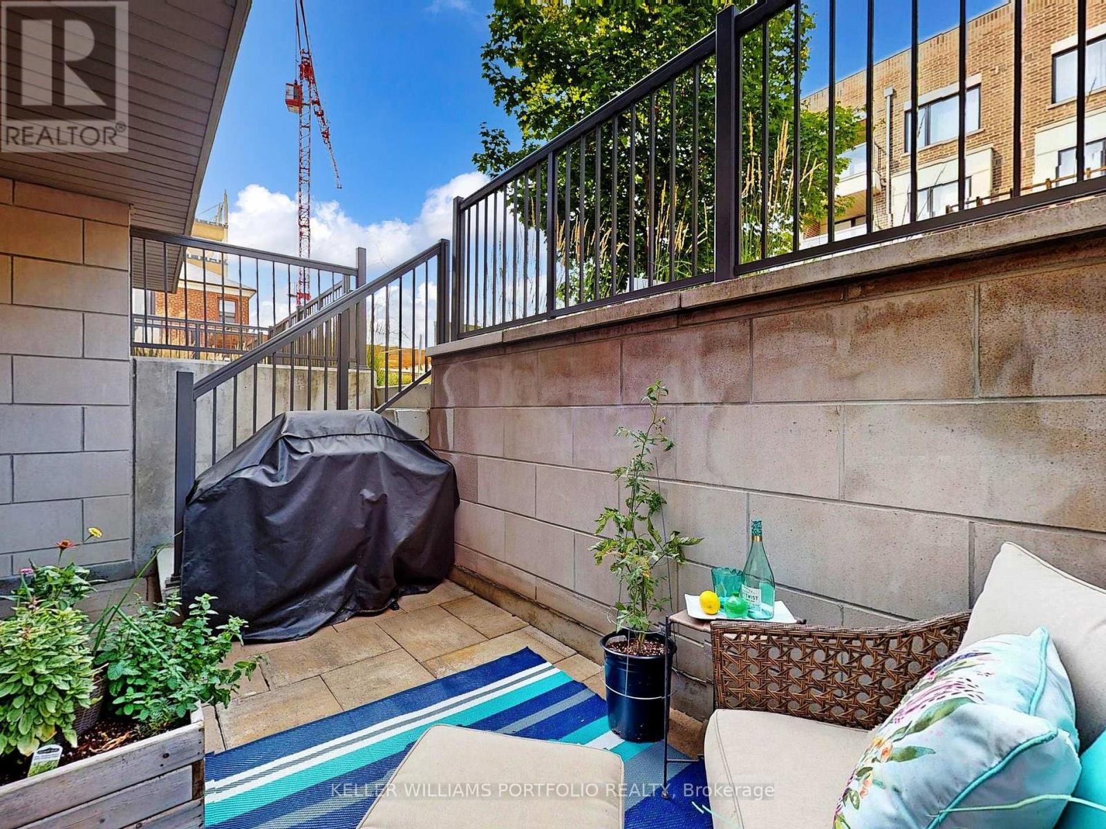 Photo 15 of 212 252 Royal York Road, Toronto ON