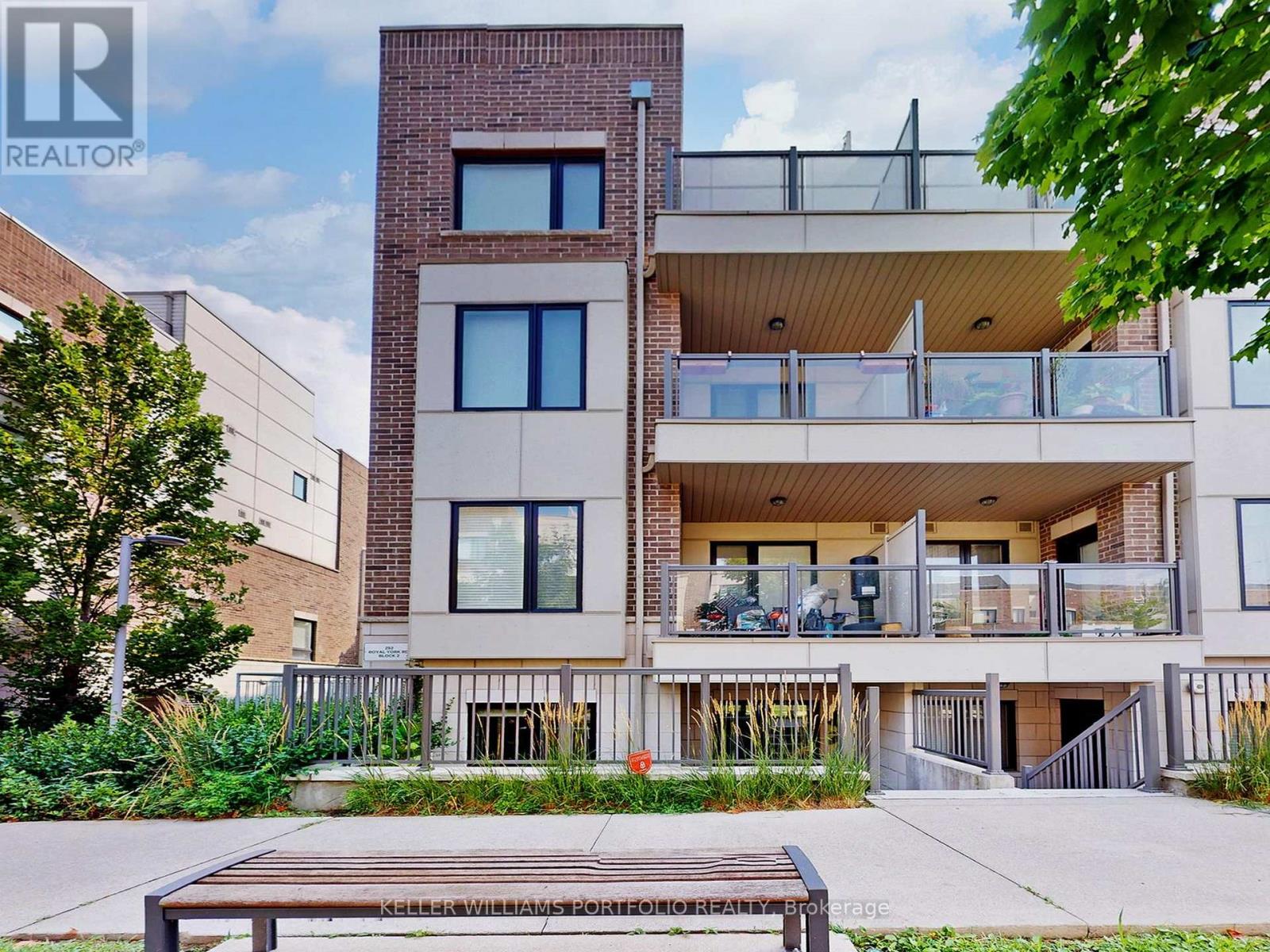 Photo 20 of 212 252 Royal York Road, Toronto ON