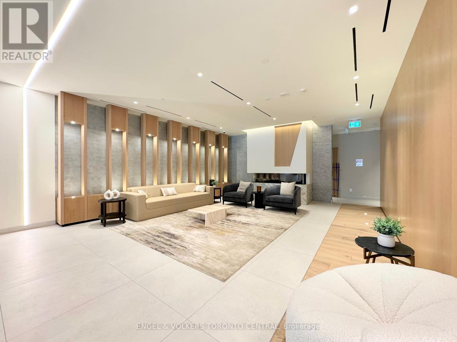 Photo 22 of 514 5 Defries Street, Toronto ON