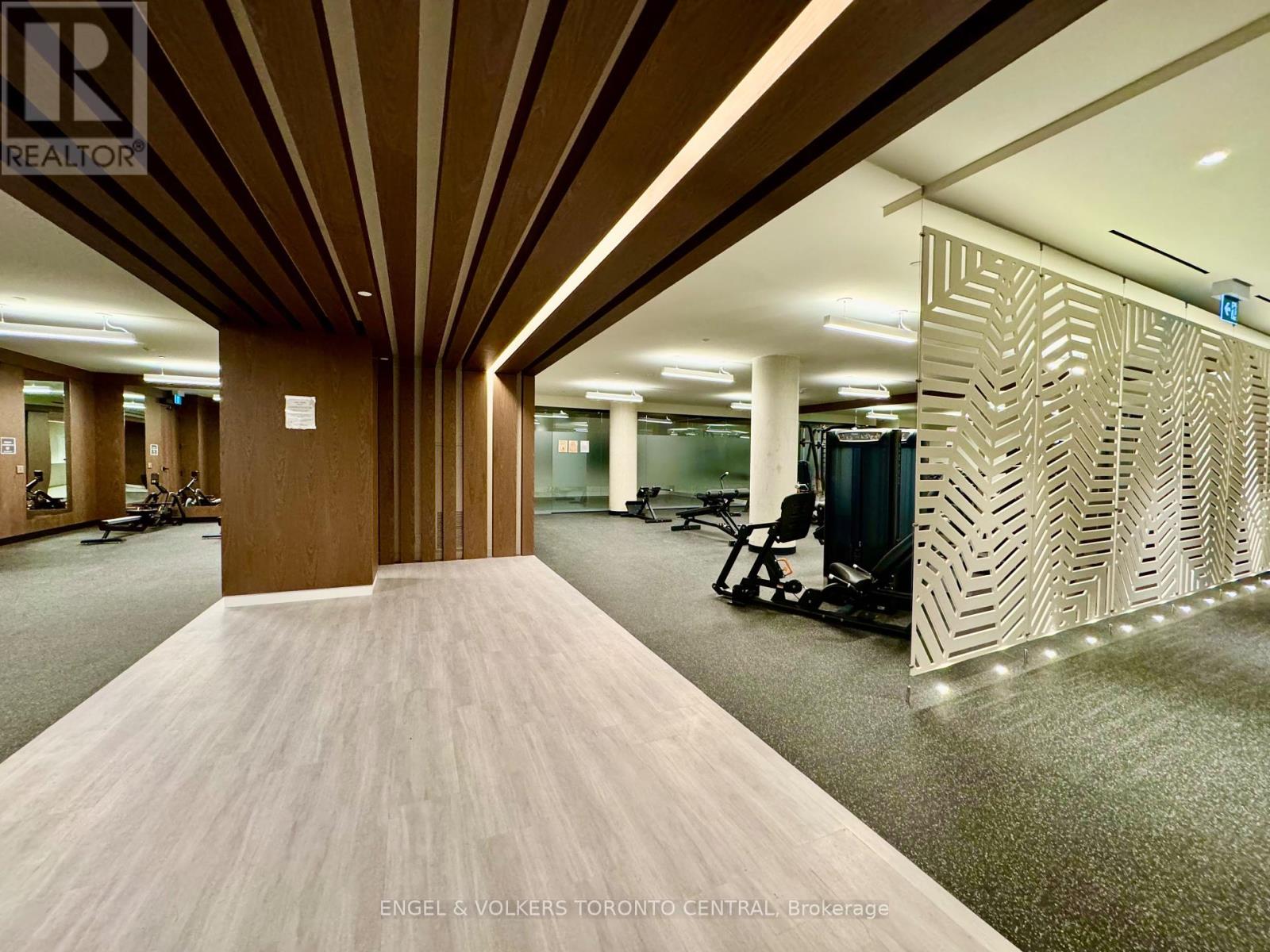 Photo 20 of 514 5 Defries Street, Toronto ON