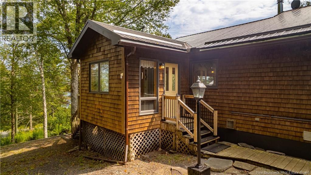 503 Glebe Road - 13