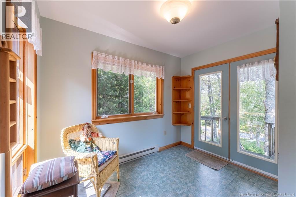 503 Glebe Road - 16