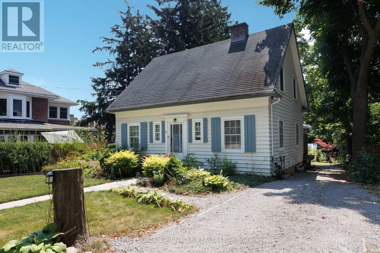 Photo 1 of 75 Bond Street W, Kawartha Lakes ON