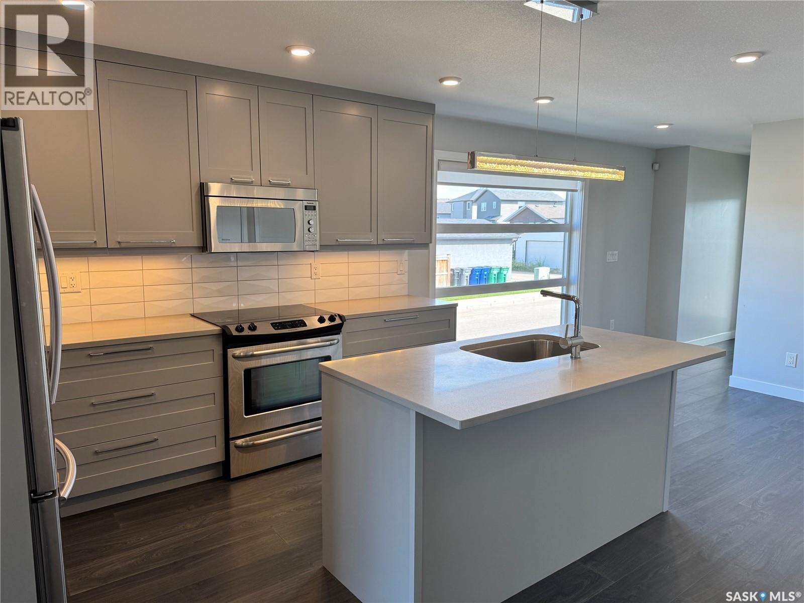 Single Family House Bi-level for Sale in  Kloppenburg CRESCENT Saskatoon 