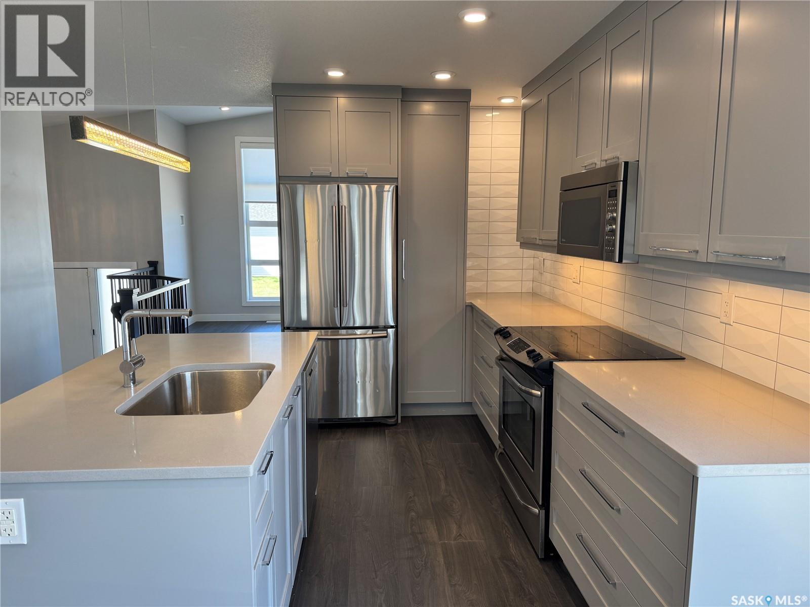 Single Family House Bi-level for Sale in  Kloppenburg CRESCENT Saskatoon 