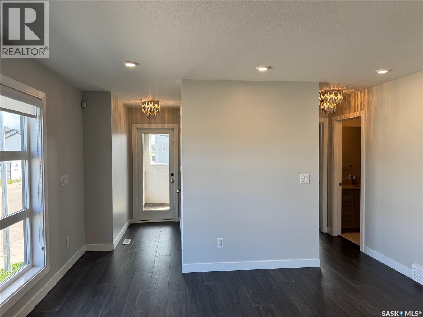 Single Family House Bi-level for Sale in  Kloppenburg CRESCENT Saskatoon 