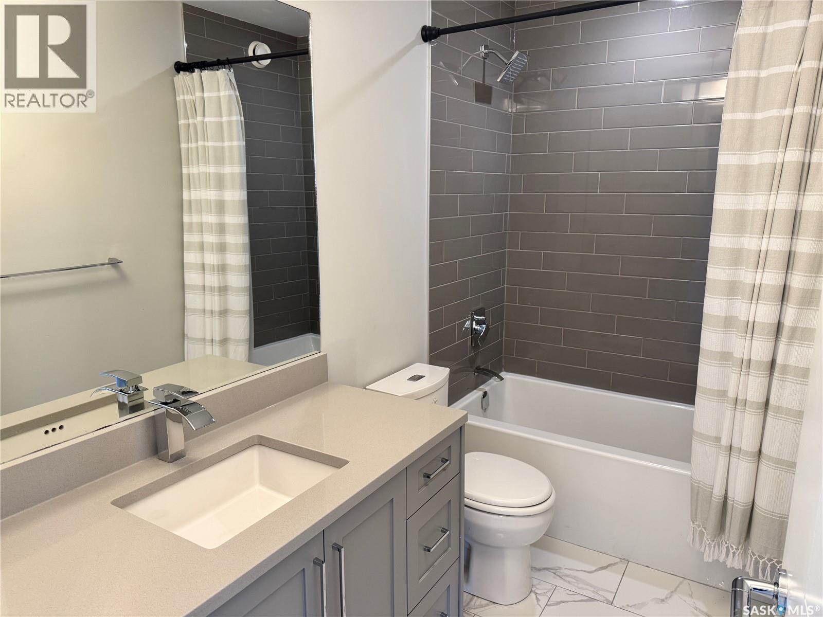 Single Family House Bi-level for Sale in  Kloppenburg CRESCENT Saskatoon 