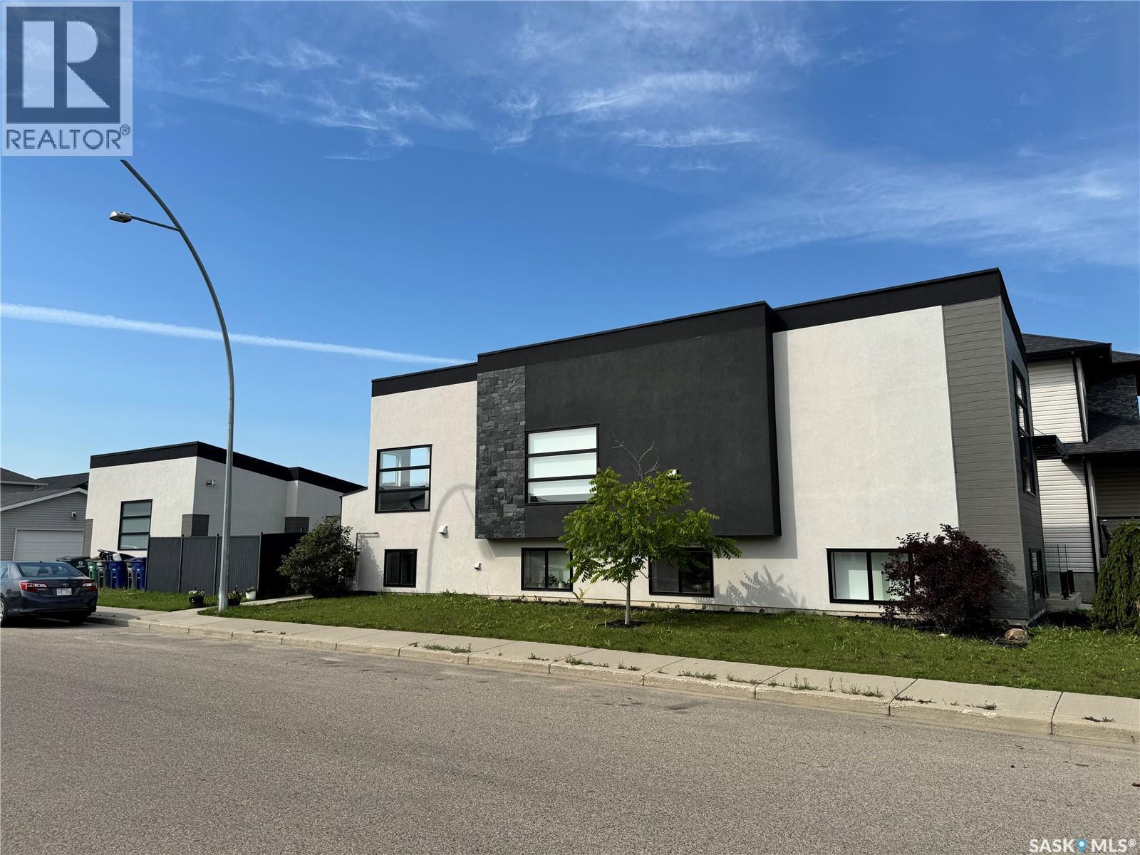 Single Family House Bi-level for Sale in  Kloppenburg CRESCENT Saskatoon 