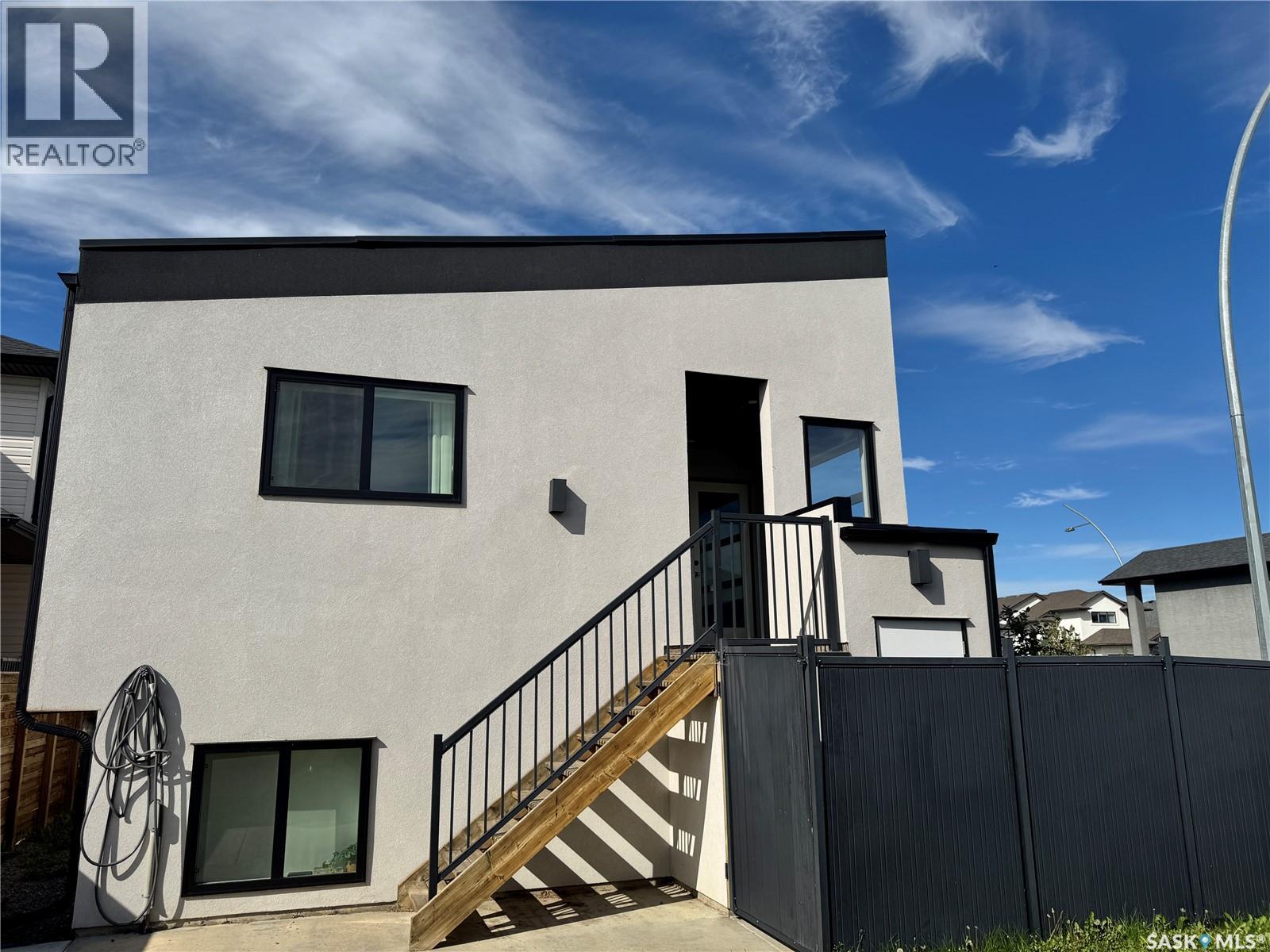 Single Family House Bi-level for Sale in  Kloppenburg CRESCENT Saskatoon 