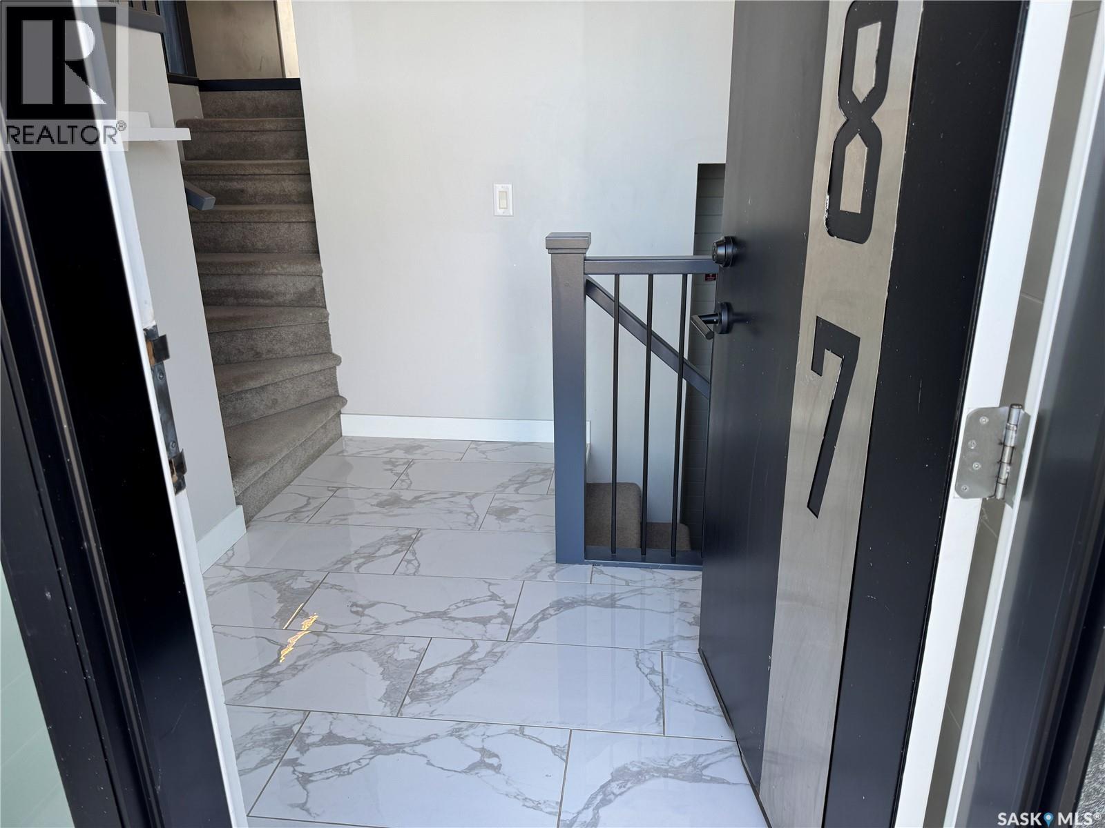 Single Family House Bi-level for Sale in  Kloppenburg CRESCENT Saskatoon 