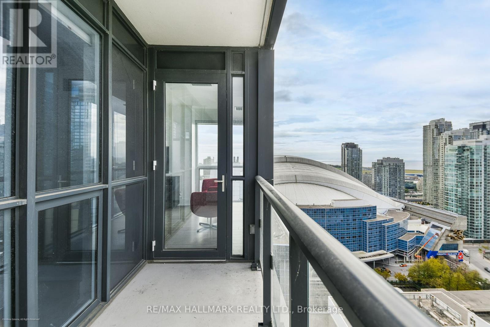 Photo 3 of 2712 300 Front Street W, Toronto ON