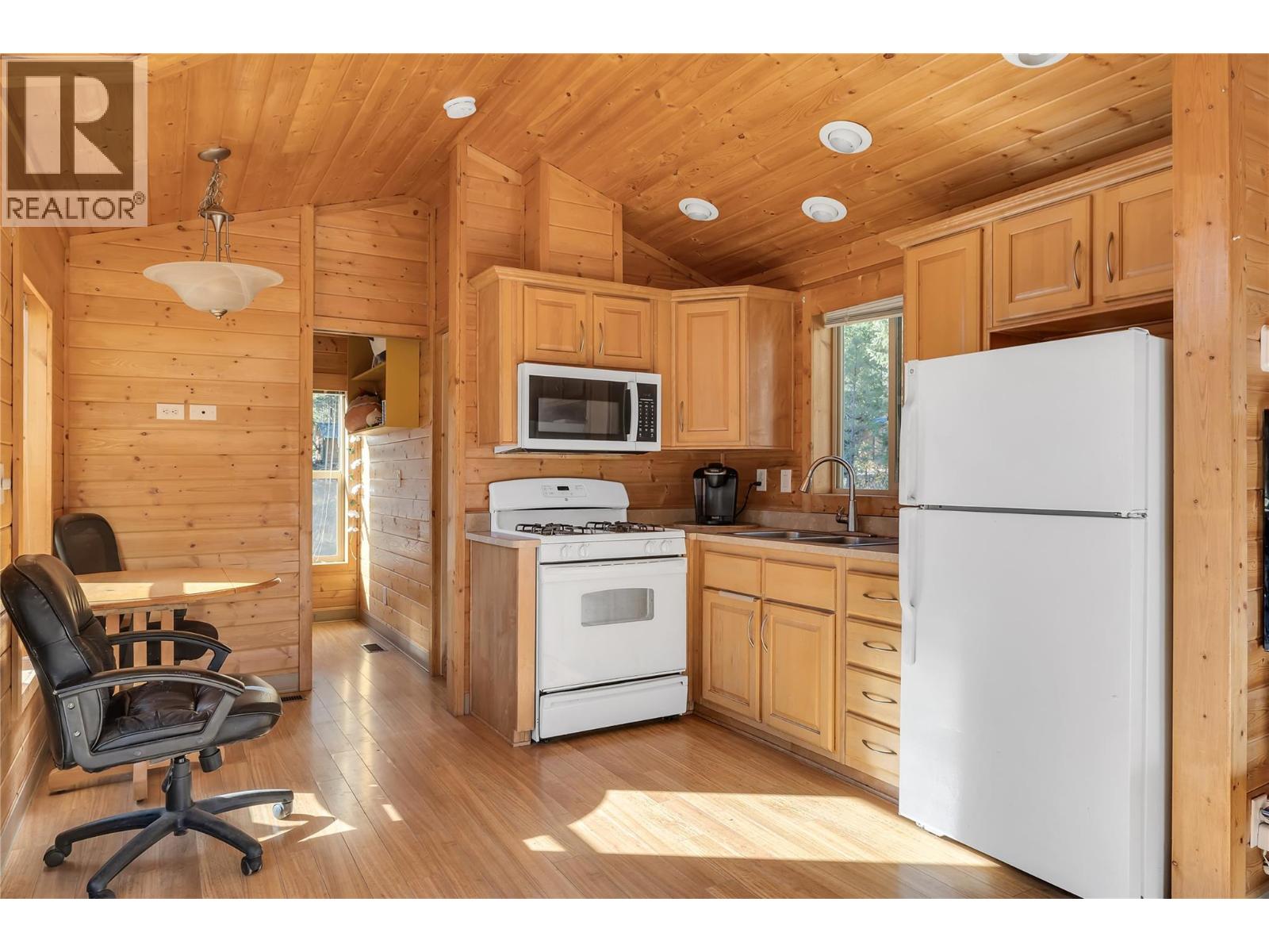 17 4835 Paradise Valley Drive, Peachland