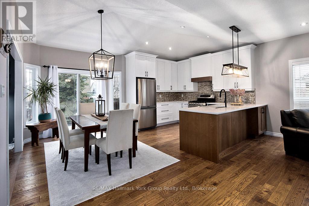 Photo 12 of 34 Davis Street, Collingwood ON