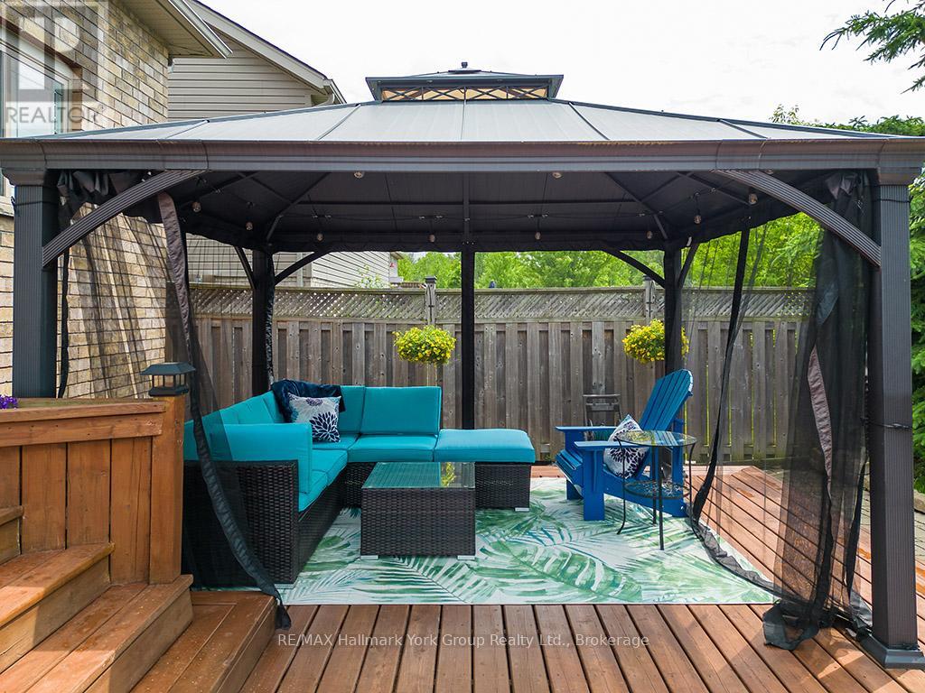 Photo 19 of 34 Davis Street, Collingwood ON