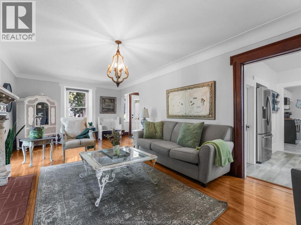 Photo 16 of 1203 Seacliff Drive East, Kingsville ON