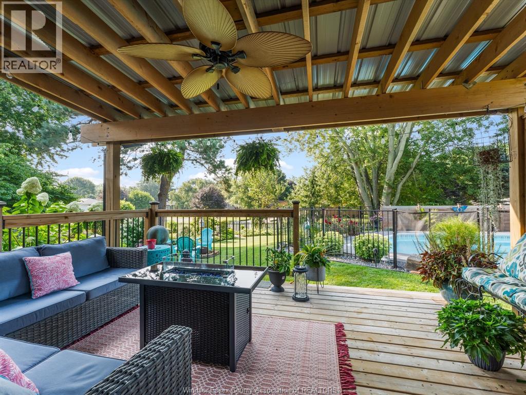Photo 36 of 1203 Seacliff Drive East, Kingsville ON