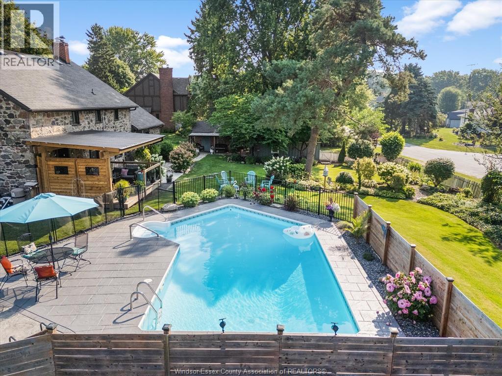 Photo 37 of 1203 Seacliff Drive East, Kingsville ON